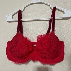 Victoria’s Secret Dream Angels Red lace velvet Push-Up without padding bra 36DD